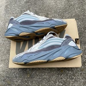 Adidas Yeezy Boost 700 Tephra 🏜